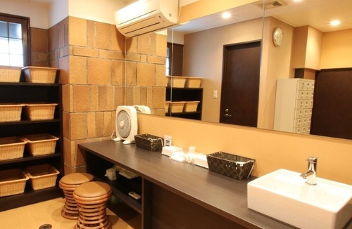 Sakai Ward Hotel | NonSmoking Twin Room A Special Plan to Celebra/Sakai Ōsaka