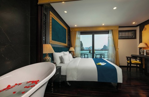 Ha Long Boat Rental | Nostalgia Halong Cruise