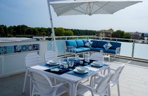 Lido di Campomarino Apartment | NSM Blumarine Attico con servizio spiaggia