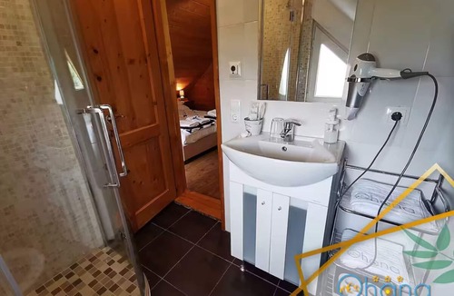 Cristian Apartment | Ohana Boutique Hotel - Deluxe Double Roomn