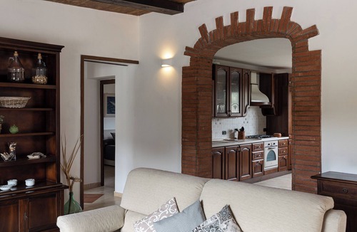 Gaeta Apartment | Olive tree cottage, with private parking