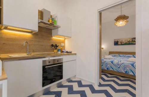 Molfetta House | "Oltremare Lux Apt"- Seaview in the center & FREE Street Parking