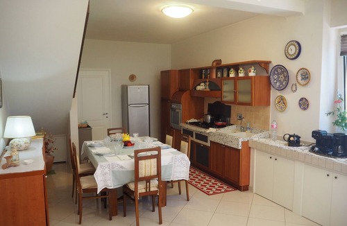 San Feliciano House | On the lake Trasimeno seashore "Dimora di Agilla -sunsets on the lake-" Villa with garden