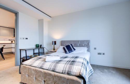 Paddington Apartment | Oxford Street Luxury Skyline Residence