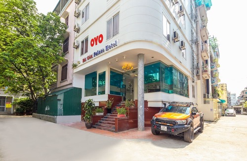 Dich Vong Hau Hotel | OYO 1046 Saigon Palace - Tran Quoc Hoan