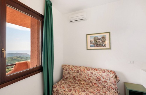 Palinuro Apartment | P.R. Club - Two-Room Faro 34 with Sea View, Private Terrace and Air Conditioning