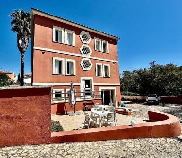 Quartiere XXX San Basilio Hostel | Palace Rome