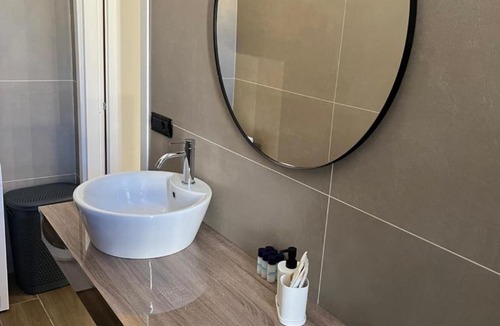 Vasto Apartment | Palazzo Ferrara Apartment