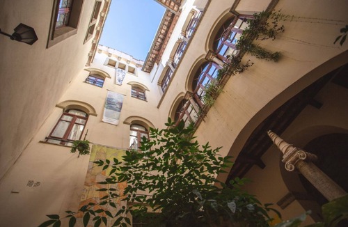 Massa Marittima Apartment | Palazzo Malfatti - Appartamento deluxe con vista Piazza Garibaldi