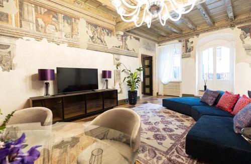 Citta Antica Apartment | Palazzo Reggiani - Maria Callas