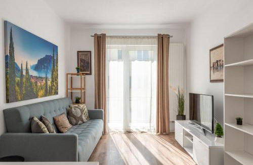 Cluj-Napoca City Centre Apartment | Pan Downtown Apartment