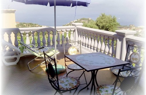 Schiazzano House | Panoramic penthouse with sea view terrace on the Gulf of Naples SWIMMING POOL