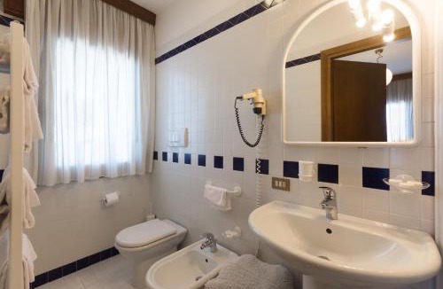 Villanova Hotel | Park Hotel Ristorante Ca' Bianca