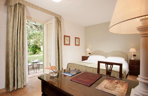 Grottaferrata Hotel | Park Hotel Villa Grazioli