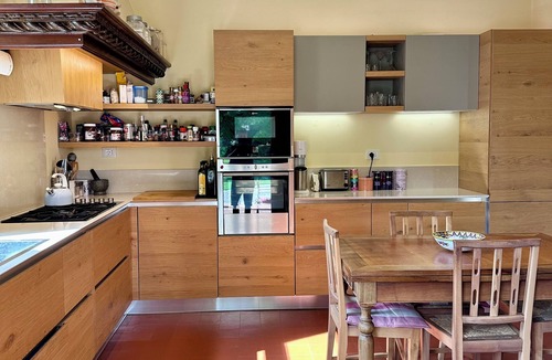 Asolo Villa | Peaceful Asolo Villa: Huge Garden & Walk to Town