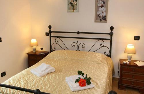 Montefiascone Villa | Peaceful Villa in Montefiascone with Bubble Bath