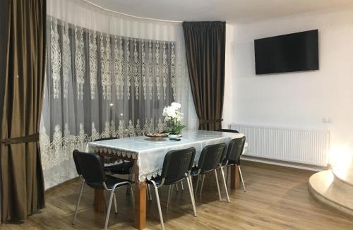 Gura Raului House | Pensiunea Hanzu Darius