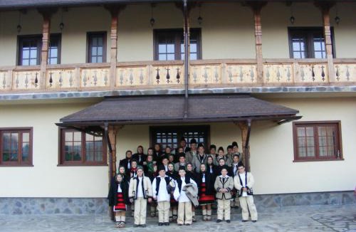 Stramtura House | Pensiunea Sanziene