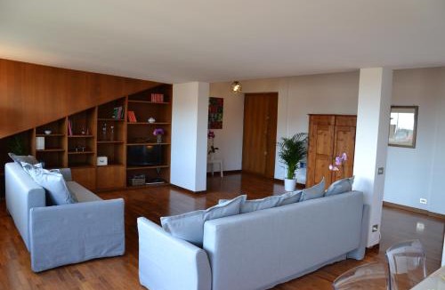 Monti Apartment | Penthouse Cardello Colosseum