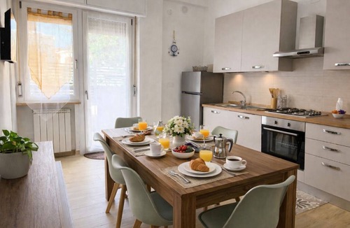 Francavilla al Mare Apartment | Pet-Friendly Ground Floor and Hot Tub | 250 m from the Sea