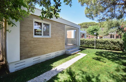 Torino di Sangro House | Pet friendly home in Torino di Sangro with WiFi