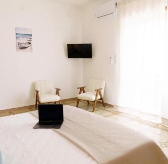 Mondragone Apartment | Petrarca guest house appartamento Capri