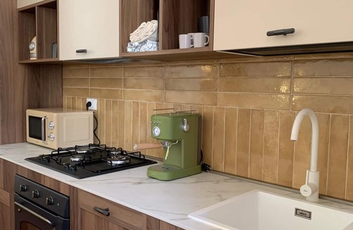 Acquasparta Apartment | Piazza Condo – Terrace with Palazzo Cesi View InBorgo