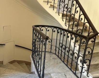 Rione II Trevi Apartment | Piazza Venezia Luxe Apartment