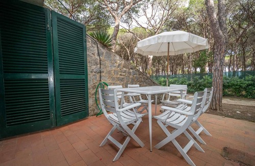 Marina di Campo Apartment | Pino bilo - One Bedroom Apartment, Sleeps 6
