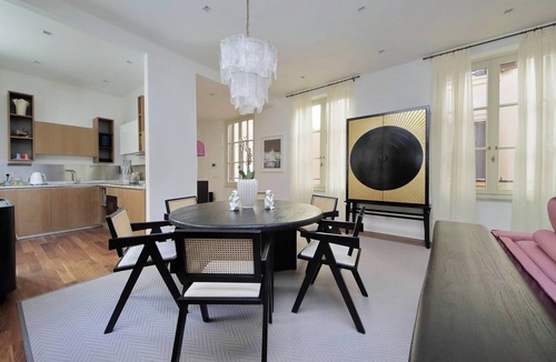 Rione III Colonna Apartment | Pirandello Luxury Home, in the prestigious Palazzo Raggi, in the heart of Rome