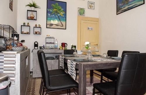 Taranto House | PITAGORA HOUSE, 3 bedrooms, bathroom, TV and dining room, cooking area, veranda