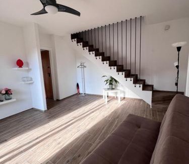 Arezzo Apartment | Platinum Apartment