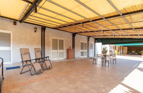 Priverno House | Pleasant holiday home in Priverno with swimming pool