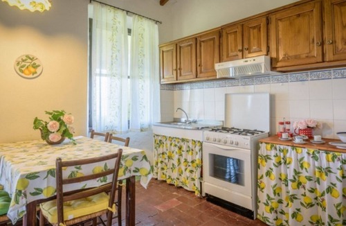 Contignano Villa | Podere del Mezzadro. Villa 11 guests. Superb panoramic location