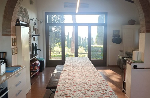 Po' Bandino House | Podere Tresa Farmstay on the Umbria-Tuscany border—for families and friends—with a private pool