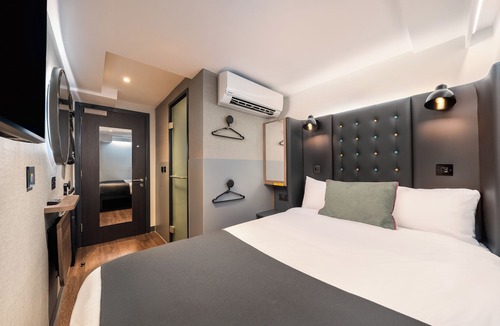 Bishop's Hotel | Point A London Waterloo