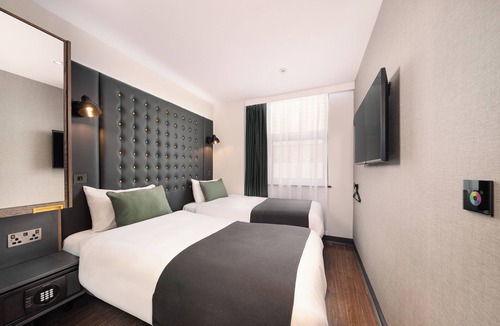 Bishop's Hotel | Point A London Waterloo