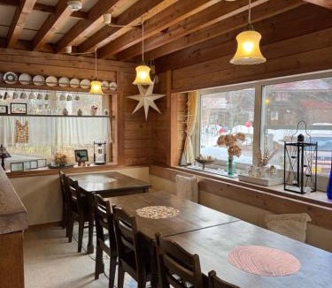 Kaminoyama House | Polar Bear 藏王白熊民宿