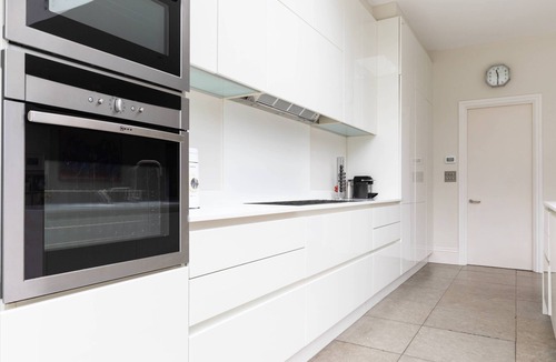 Addison Apartment | Poplar Grove - Six Bedroom Apartment, Sleeps 12