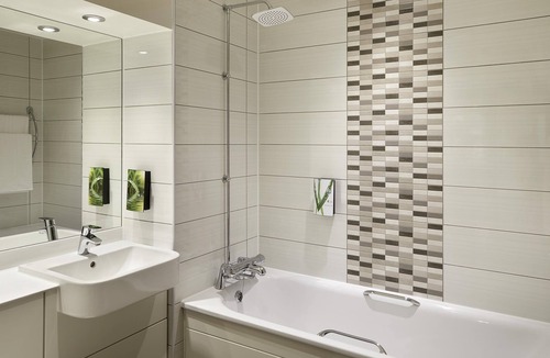 Waterloo Hotel | Premier Inn London Southwark - Southwark Station
