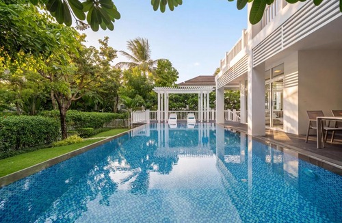 Ngu Hanh Son Villa | President Garden Ocean 5BR Villa 840 sqm at Premier Village Da Nang