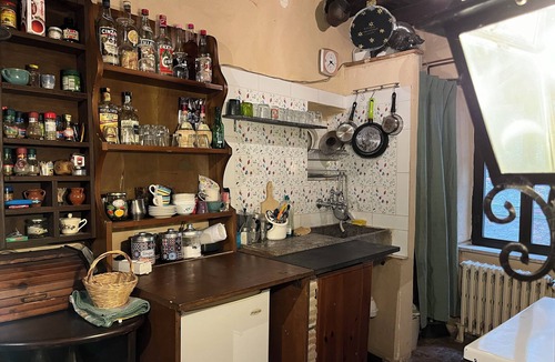Giuliano di Roma House | Preta Nera Kihlgren - One Bedroom Guest House, Sleeps 3