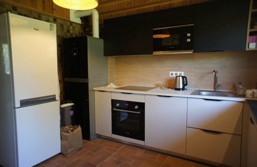 Espinchal House | Pretty warm house with large garden between Massif du Sancy and Cézallier