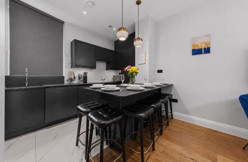 Pimlico Apartment | Prime Central London Stay, modern Apartments with AC