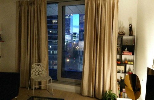 Canary Wharf House | Private room in shared luxury canary wharf apartment - lgbtq friendly
