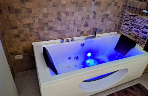Lama dei Peligni House | Private Spa and Romantic Relaxation
