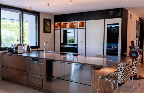 Pedemonte Villa | Private Villa with A/C, sauna, WIFI, private pool, TV, patio, panoramic view, close to Verona