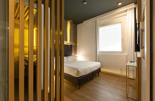Rione V Ponte Hotel | Profumo Maison Pellegrino