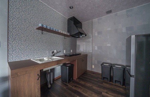 Bibai House | PROSTIMO