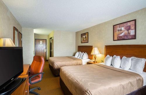 Mitchell Hotel | Quality Inn Mitchell I-90